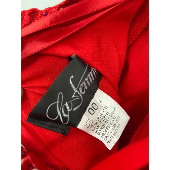 La Femme 28985 Red Tulle Lace Gown Plunge V Neck Lace Up Back Size 00 NEW - Picture 5 of 7